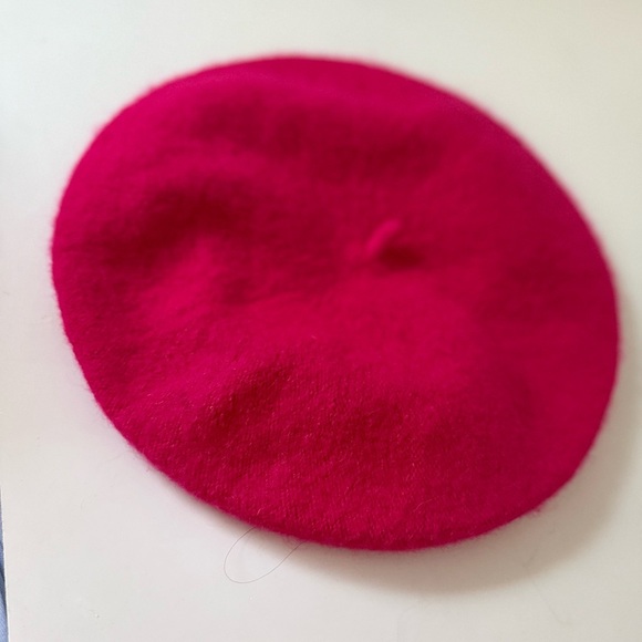 Pink Beret - Picture 2 of 6
